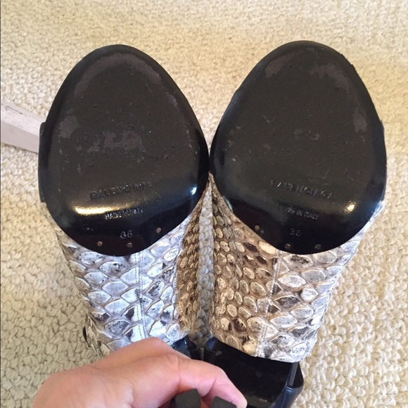Balenciaga python heels/sandals size 38 black/mult - Picture 9 of 11
